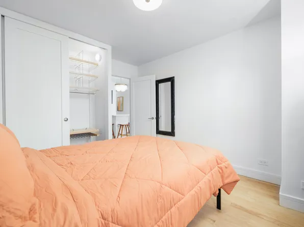 10 West 15th Street image 16 of 18