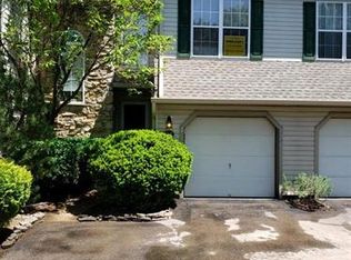 41 Essex Ct, Norristown, PA 19403