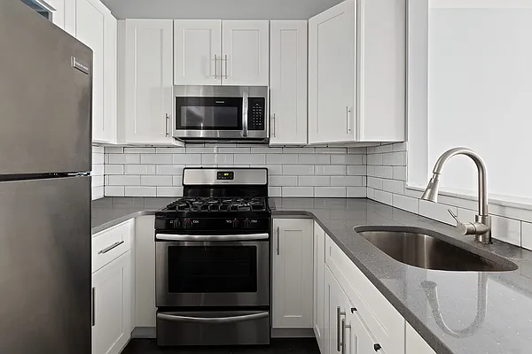 Rented by Compass | media 4