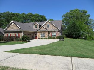 503 Huntleigh Dr, Winder, GA 30680