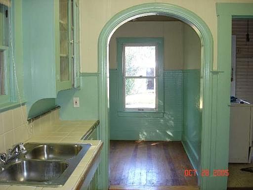 2nd image of 227 HOT WELLS BLVD