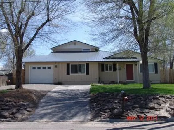 707 E 5th St, Alturas, CA 96101