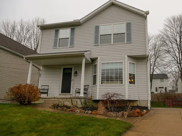 581 Wolf Ave, Wadsworth, OH 44281
