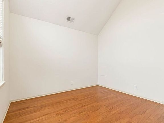 2nd image of 7736 W 148th St