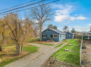 321 N 9th St, Montague, CA 96064