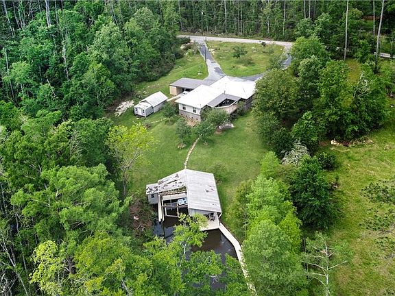 5th image of 21550 Rosemound Ln