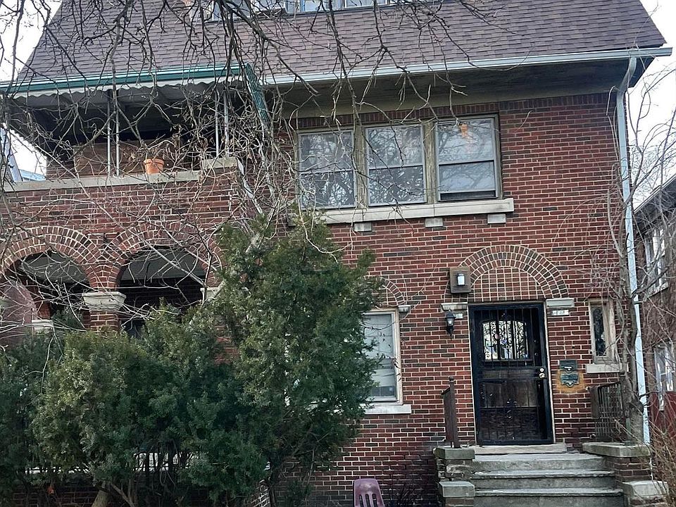 1st image of 3216 Webb St