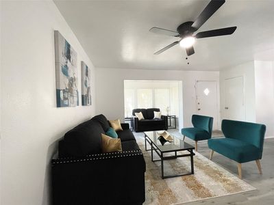 4530 Malden Ln, Dallas, TX, 75216