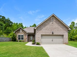 211 E Quail Hollow Way, Dickson, TN 37055
