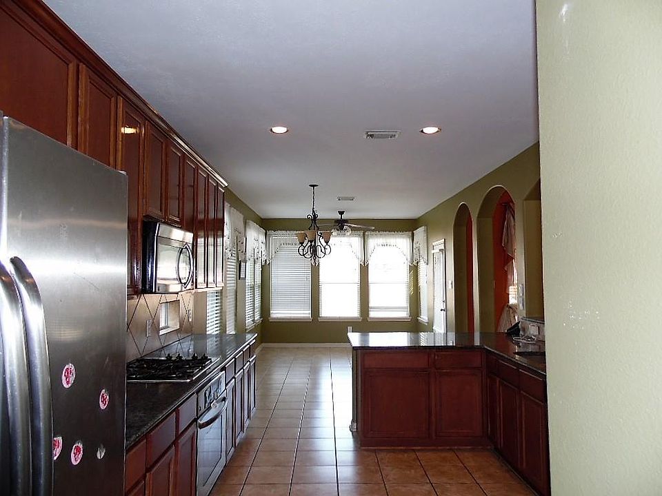 1st image of 7207 Belford Park Ln