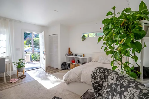5553-55 Yerba Anita Dr Photo 1