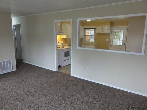 5th image of 267 Dellwood Dr