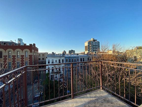 5th image of 165 Stockholm St #4RC