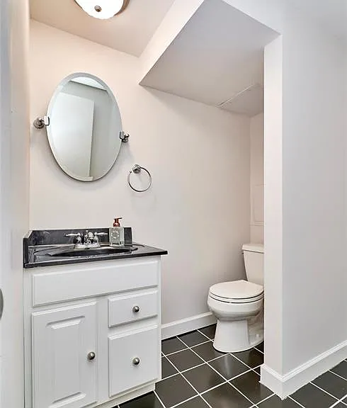 415 Trail Grove Ct — Photo 40