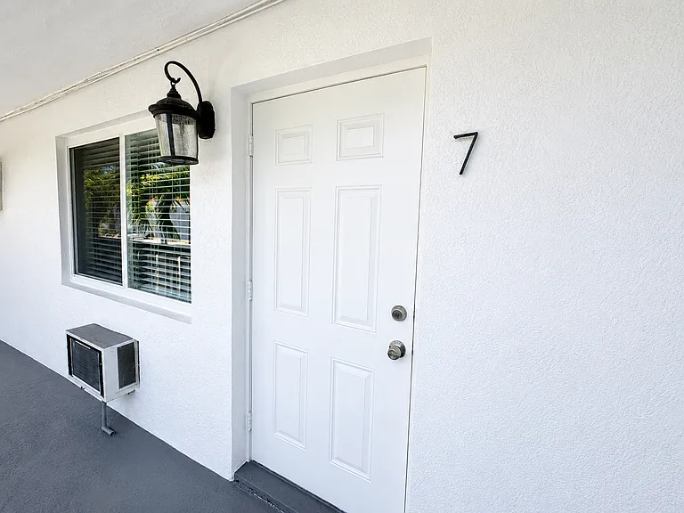 701 SW 14th Ave — Photo 21