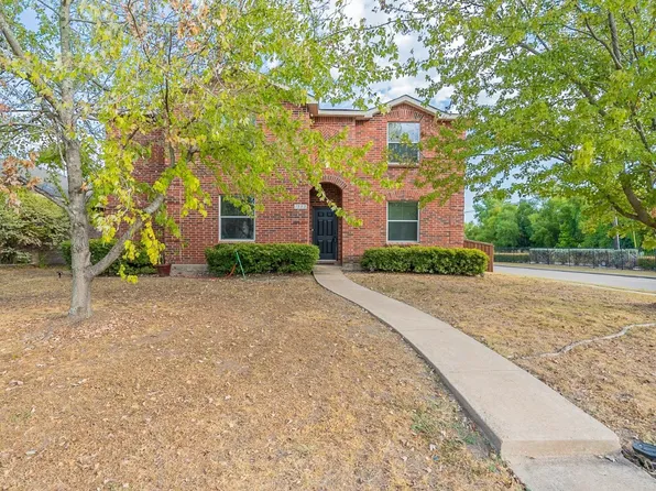 1532 Golden Grass Dr, Lancaster, TX 75134