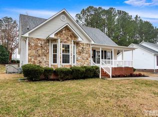 301 Onyx Ln, Knightdale, NC 27545