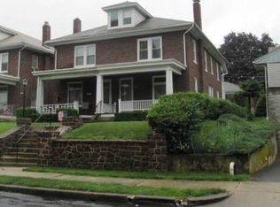 326 W Elm St, Shillington, PA 19607