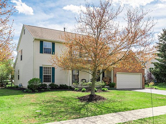3rd image of 2340 Parklawn Dr