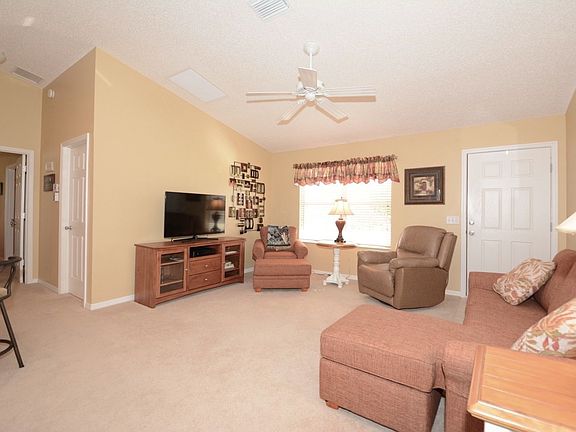 5th image of 2628 Thornberry Ave