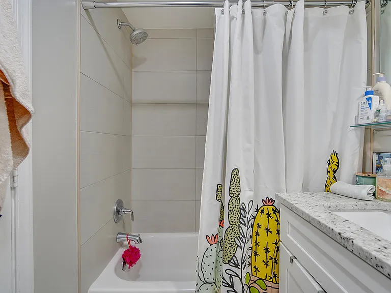1740 N Capitol St NW #1 — Photo 11