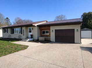 5459 E Oak St, Boscobel, WI 53805