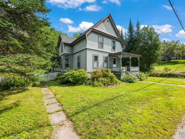 22 Prospect Street, Lancaster, NH 03584