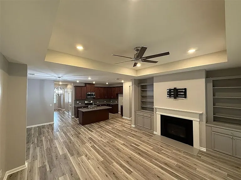 2460 Laurel Gate Ln — Photo 12