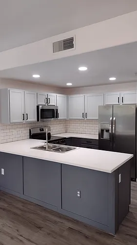 1210 Walnut Ave #1 Photo 1