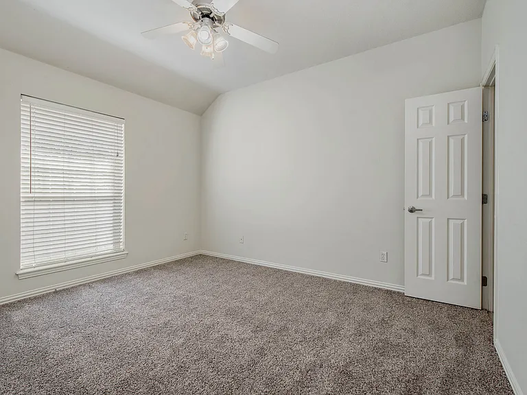 1001 Krenek Tap Rd #702 — Photo 12