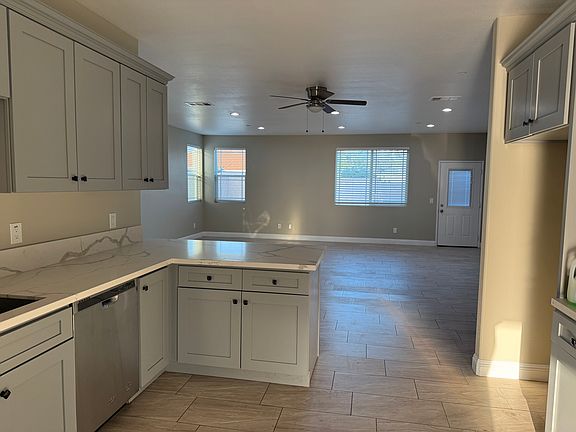 4th image of 9723 Eugenia Ave