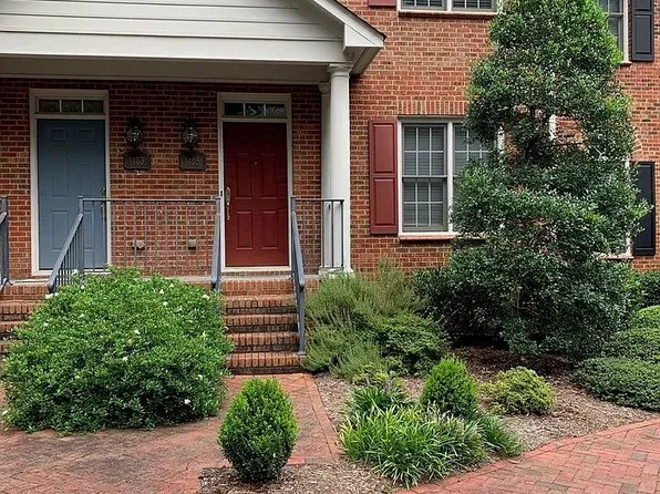 1405 Governors Ct, Raleigh, NC 27604
