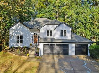 161 Red Oak Ln, Alpharetta, GA 30009