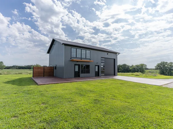 2164 County Road 1390, Cairo, MO 65239