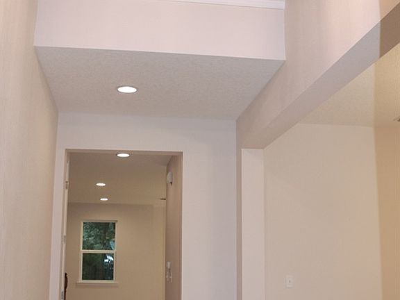 4th image of 83 Montiano Cir