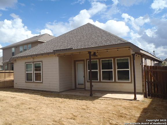 5th image of 1243 Loma Ranch