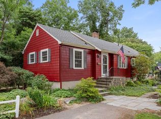 9 Brimblecomb Ave, Marblehead, MA 01945