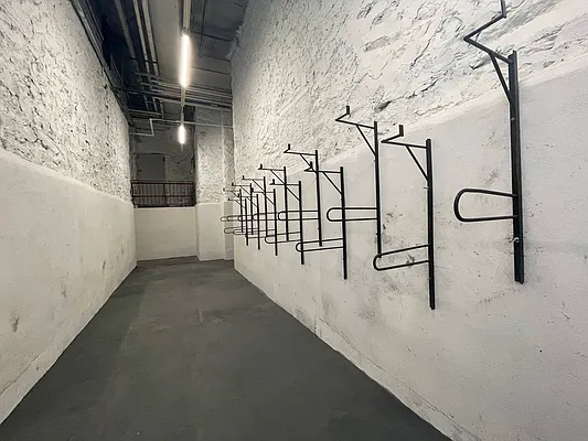 Rented by Bohemia Realty Group | media 19