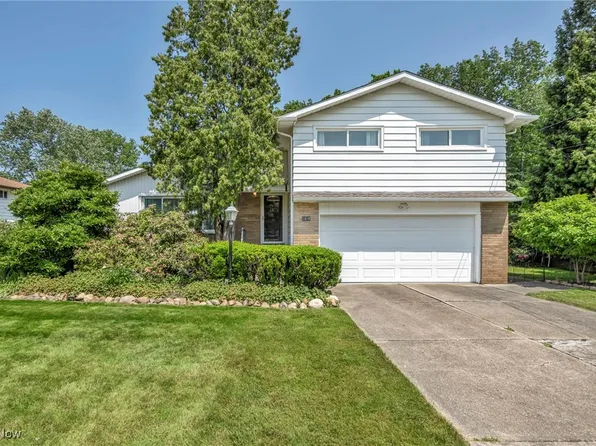 1019 Rose Blvd, Highland Heights, OH 44143