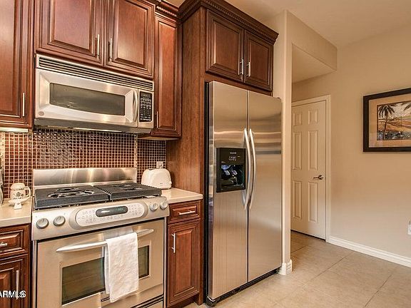 3rd image of 5450 E DEER VALLEY Drive #1003