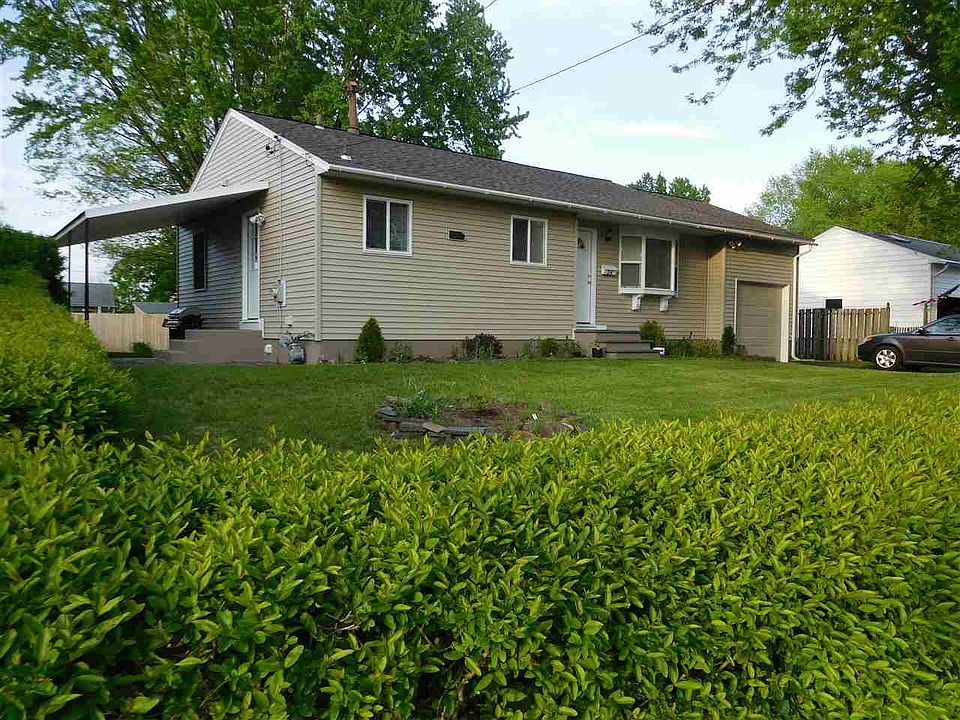 1st image of 24 Cherry Ln