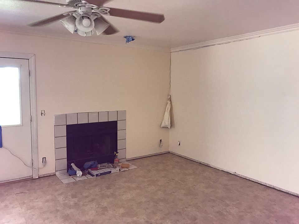 1st image of 230 S Rush Cir E