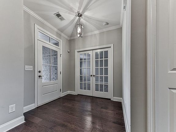 5th image of 130 Sweetbriar Farm Rd