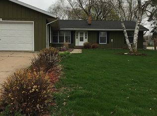 616 School St, Cuba City, WI 53807