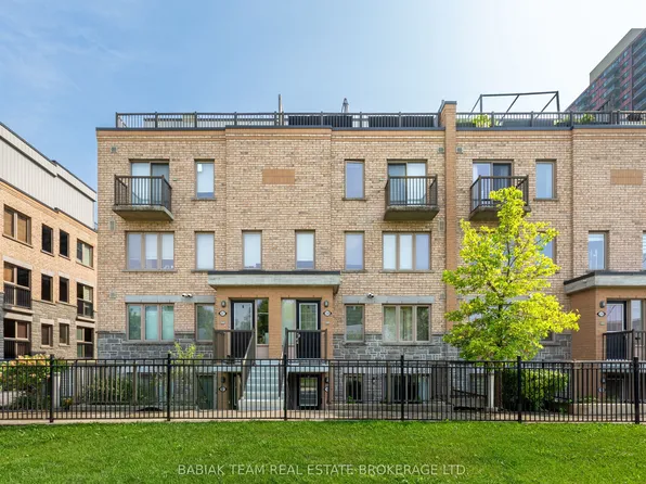 8 Foundry Ave #258, Toronto, ON M6H 0A5
