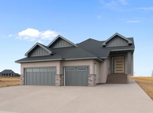 290 E Muirfield Cres, Lyalta, AB T0J1Y1