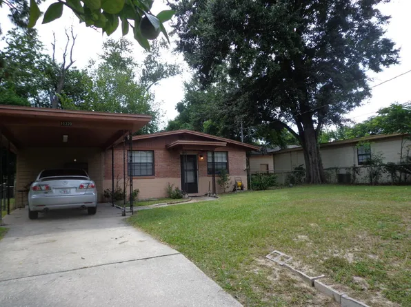 11220 Vera Dr, Jacksonville, FL 32218