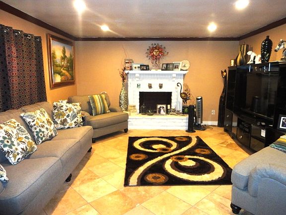 4th image of 6775 Paw Paw Ave