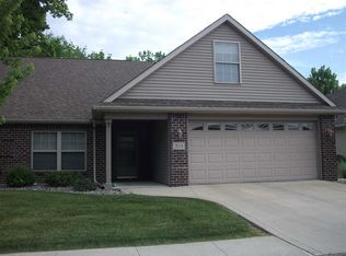 304 Coronet Ct, Angola, IN 46703