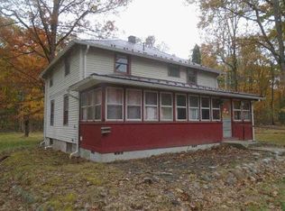 654 State Route 118, Sweet Valley, PA 18656